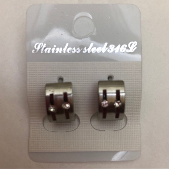 No Brand Jewelry - Fashion Pierced Ear Hugger Hoops Stain less Steel NWT